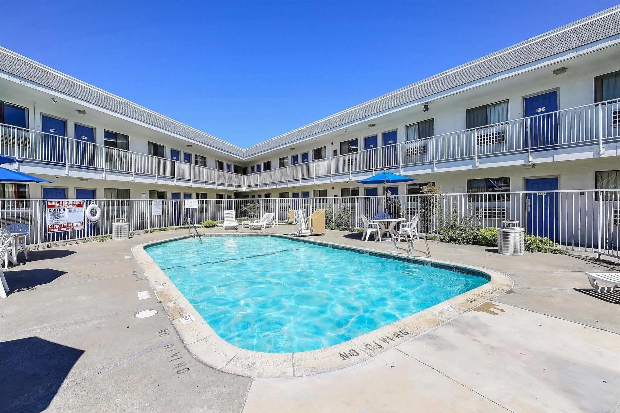 Motel 6-Oakland, Ca - Airport Εξωτερικό φωτογραφία